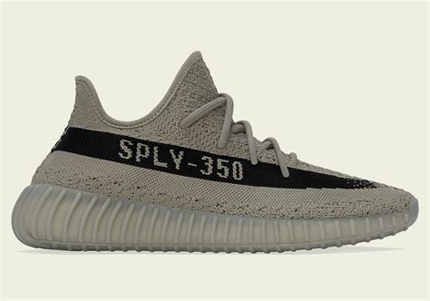 list of Yeezy 350 v2